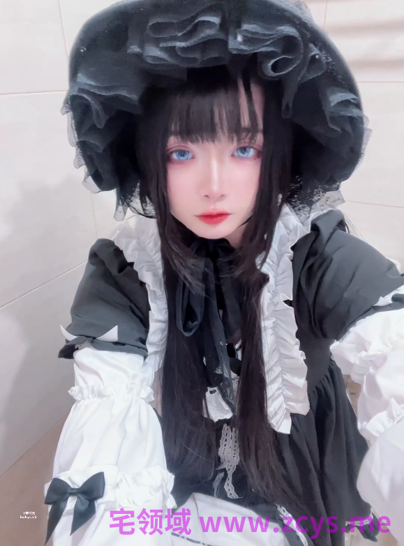 落落Raku 白丝哥特萝莉Cosplay【444m】