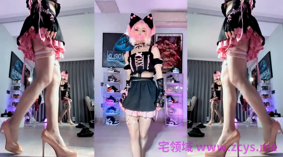 反差母狗一只霸王兽❤️双视角让好大哥观赏扭动的烧B😏据说刷火箭就有窥穴视角直播喔 14v3.93g