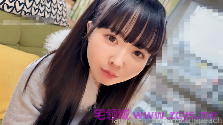 天生萝莉体可爱邻家妹【yurinslittlepeach】超级淫荡的背德性爱，一旦被发现人生就完了