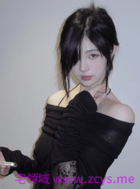 河南郑州极品筷子腿翘臀女大，睡觉都在流水，后入堪称完美1v36p280m
