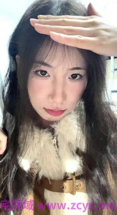 苹果原相机云端泄密，上海外表纯情漂亮小姐姐私下极度反差，居家和男友各种露脸性爱自拍流出19v3p282m
