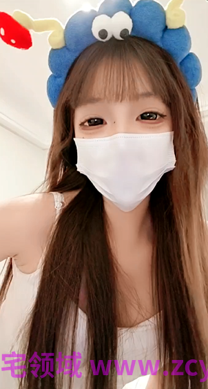 清纯校花【小茶姬吖】甜美校花 美乳嫩穴大长腿翘臀 逼毛有点多无套啪啪 吃鸡 水晶假屌自慰【5v】