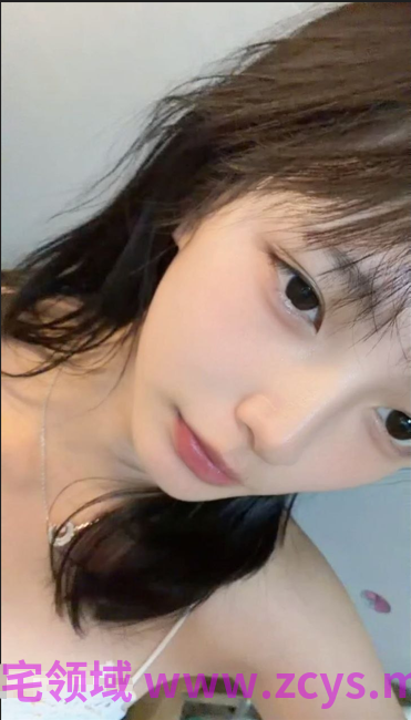 NO.2395 抖音-小一yy 苗条大奶甜妹狗链性爱XO喝尿自慰 12V 486M