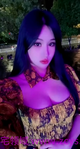 巨乳性爱诱惑，超级大奶一只手控不住【2v】【322m】