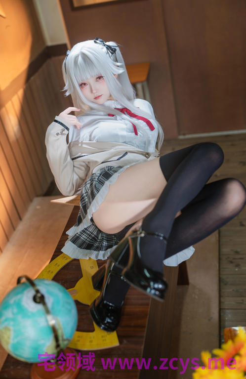 大大卷卷小卷 - 美少女万华镜 篝之雾枝 校服 【29P 398MB】