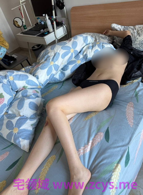 山东烟台性瘾夫妻露脸性爱自拍流出，带上眼镜看着像老师，身材丰满大屁股很白，无水印原版20p13v675m