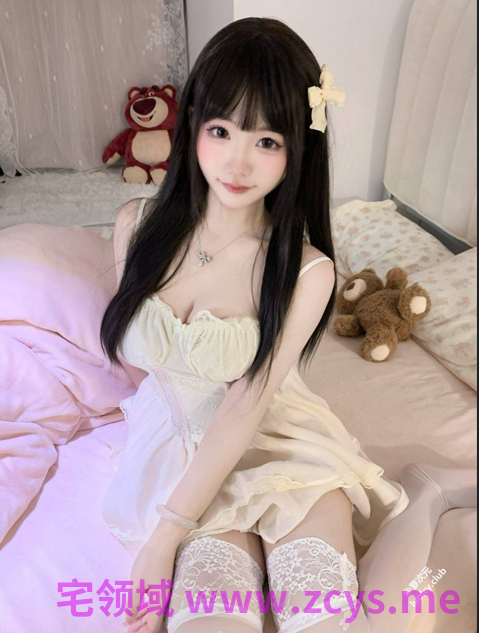 可爱小福利姬荔枝宝宝 玩弄小小花园1v3p243m