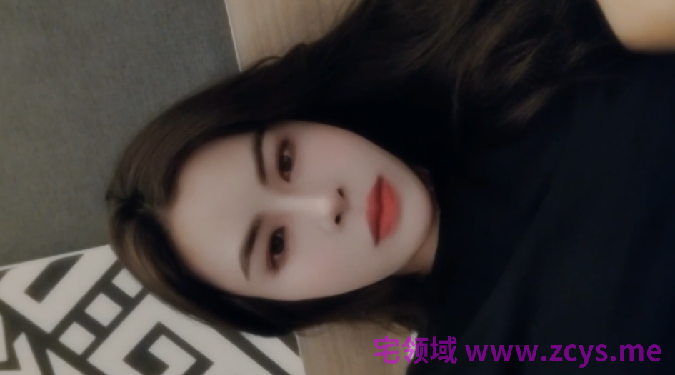 眼镜御姐口技高手，口爆技术让金主赞不绝口，绝对反差母狗，无水印原档