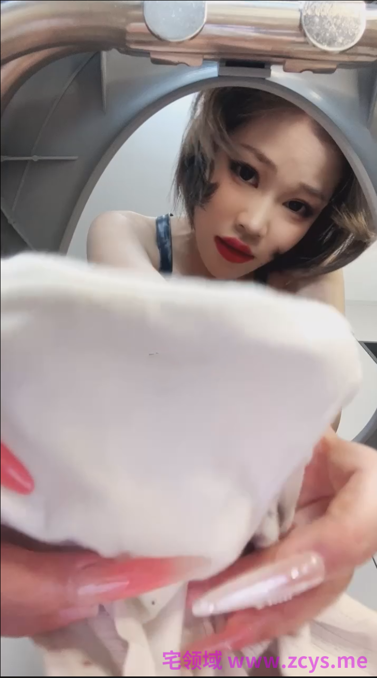 玩物直播白桃-260529 女厕口水坐脸【1V】【642MB百度云】