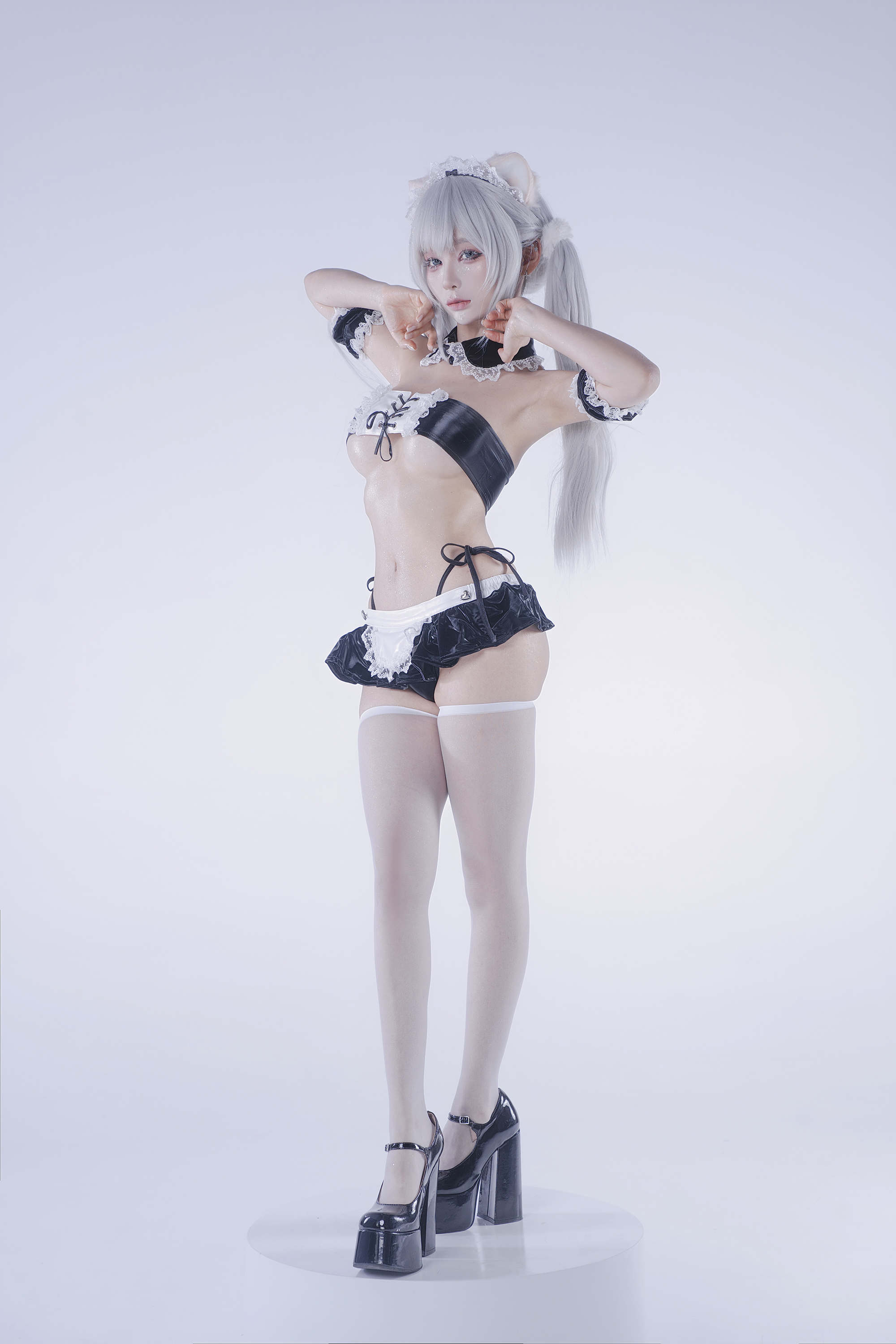 【新】蠢沫沫-白发粉猫【22P】【75MBpikpak云盘】