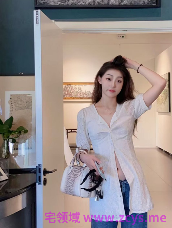 湖南长沙极品小少妇人妻，很有气质身材性感，和老公居家露脸啪啪不雅视频流出，原档无水印9v6p168m