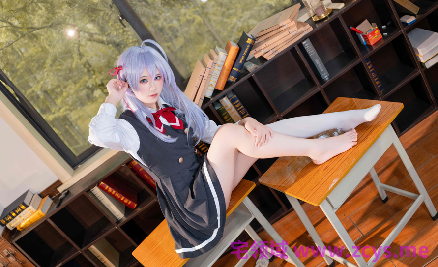 鲨鲨不在 - 邻座的艾莉同学【55P 70MB】