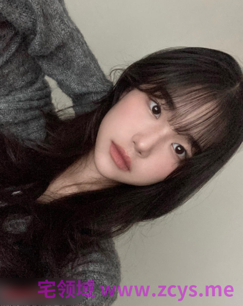 土豪重金定制，舞蹈系大奶学生妹疯狂淫荡自拍给大哥，脸穴同框自慰裸舞洗澡，母狗属性拉满2v62p770m