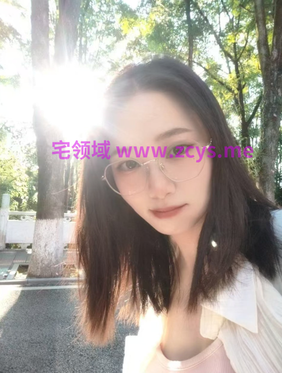 福建福州外表温柔反差美女性爱自拍流出，私处很有特点，够肥的，中出内射23v13p2.67g