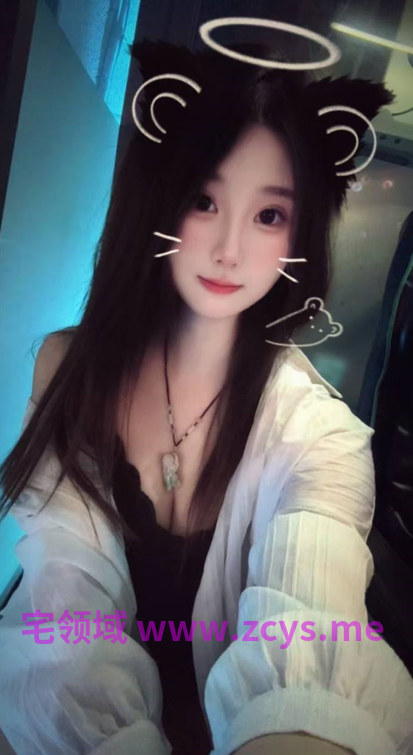 广东超甜美的婴儿肥精神小妹巨乳萝莉小童童，黑丝美腿极品蜜桃肥臀，做爱大奶子一甩一甩的，禁欲式的叫床，受不了啊65p1v171m