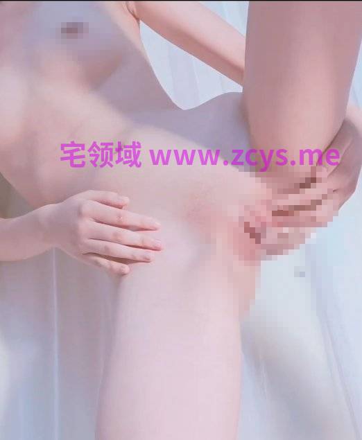 胡桃夹心8月门槛新作 一字马掰开嫩穴 尿尿 玩具自慰手抠流白浆 完整版 1V746M P盘
