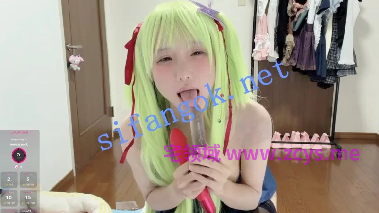 ST开票【natsu067】小嫩妹Cosplay装扮抽插双洞爽到翻白眼 [1v+767.4M][百度盘]