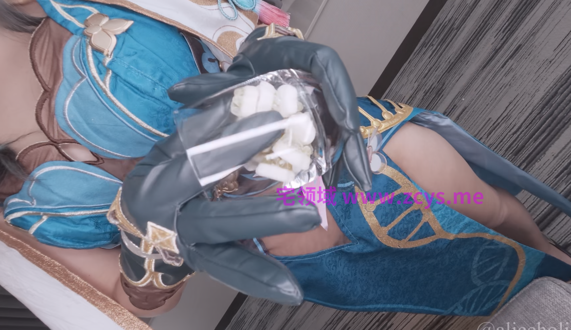 Aliceholic13 - 阮梅Cosplay 【1V2.77G】