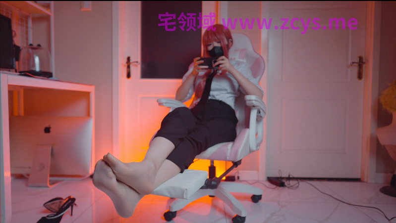 NO.2964 兔兔不想上班啊 玛奇玛打游戏 1V 2.40G