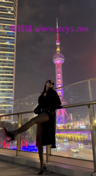 酒店约炮丝袜嫩妹，把别人女神母狗一样的操，踩头压操母狗骚逼，穷人女神，富人精盆！成就感拉满