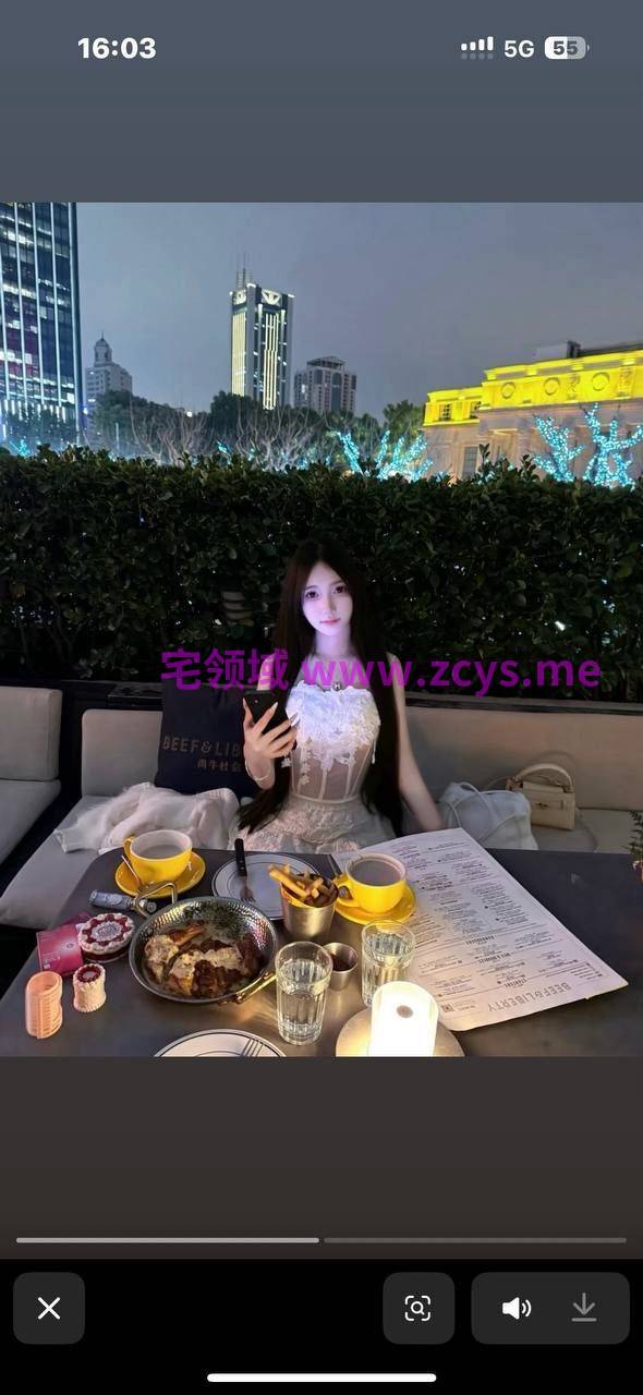 【原档泄密】海南高颜值美女调教记 街头露胸 KTV掰穴手指用力拨弄 阳台深喉眼神一直对镜头刺激直接爆表(13v)
