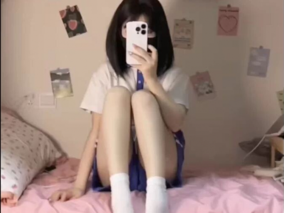 求大佬告知此女名称或者视频出处，谢谢，一个视频上看到的